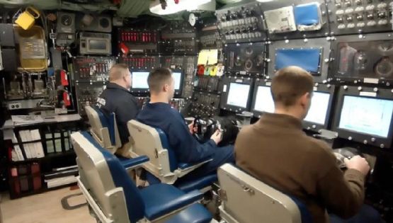 Donald Trump anuncia el despliegue de dos submarinos nucleares cerca de Rusia 