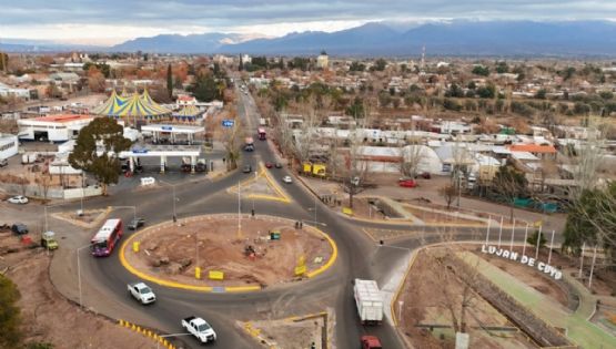 Lunes de primavera anticipada en Mendoza: alerta de Zonda