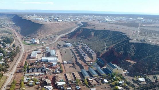 Llegan empresas por Vaca Muerta, pero a Neuquén
