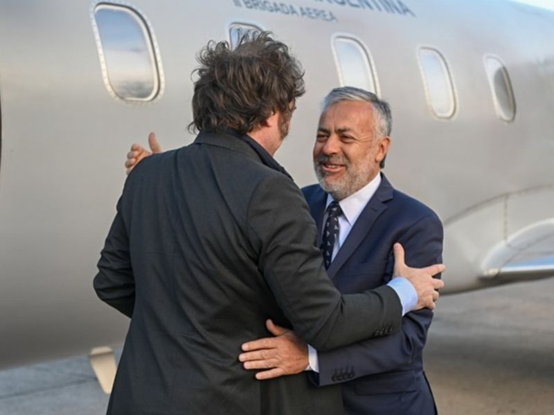 Las interpretaciones "amañadas" de datos de un Cornejo que busca ser vice