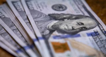 El dólar se mantuvo estable y cerró en $1.455