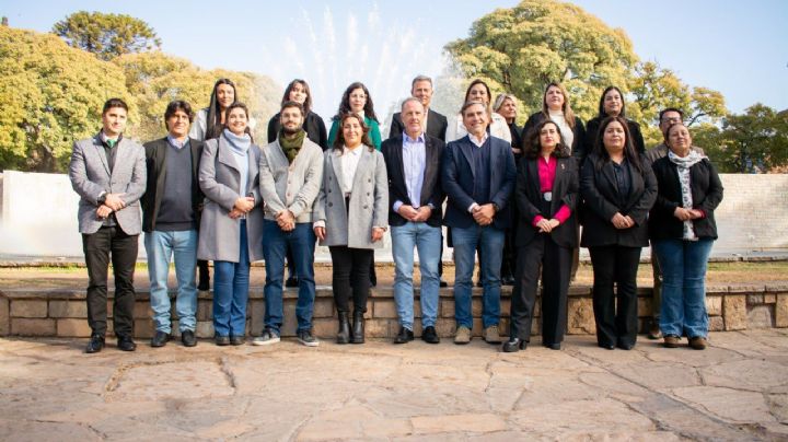 Mendoza y su cocoliche electoral: ¿Quién gana cuando todos pierden?