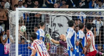 Julián Álvarez metió un golazo de tiro libre pero el Atlético terminó abajo