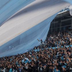 Racing recibe a Peñarol con la obligación de ganar