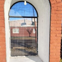 Indignación: en Las Heras se roban hasta la Virgen