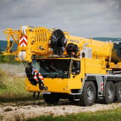 Estados Unidos amplió aranceles del 50% a productos derivados del aluminio y el acero