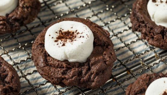 Receta en 8 pasos de las increíbles Crumbl Cookies