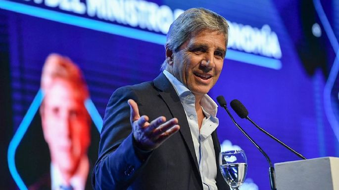 Luis Caputo: "No nos vamos a mover un ápice de nuestro programa"