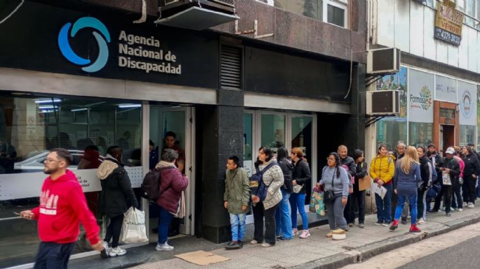 Con pasaporte en mano, localizaron al extitular de la Agencia de Discapacidad