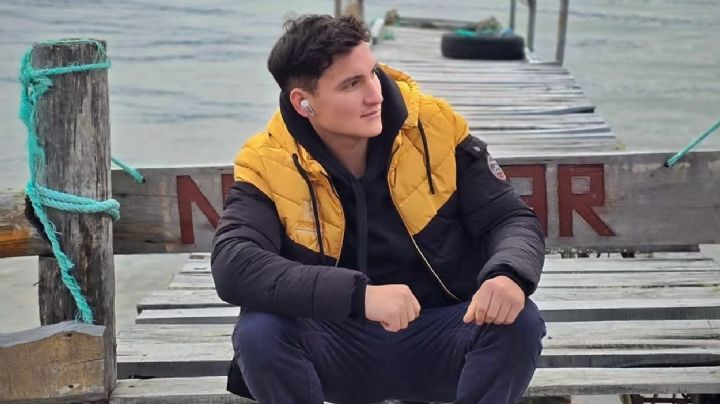 Tiene 23 años y afirma estar harto del acoso de mujeres mayores de 40 