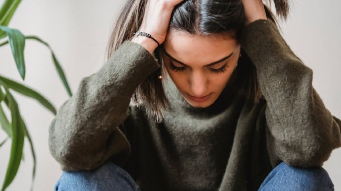 La triple carga de la migraña: dolor, depresión y trastornos del sueño