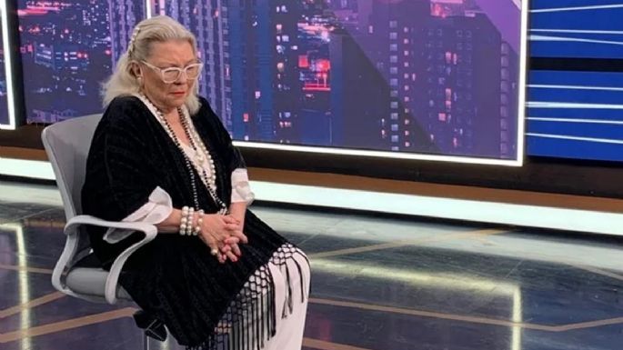 Carrió acusó a Milei de consumir pornografía infantil