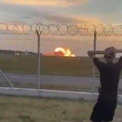 Caza F-16 polaco se estrelló durante un ensayo de espectáculo aéreo