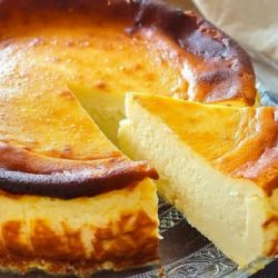 Prepará esta Torta Vasca con queso quemado
