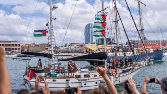 La flotilla más grande con ayuda humanitaria zarpó con destino a Gaza
