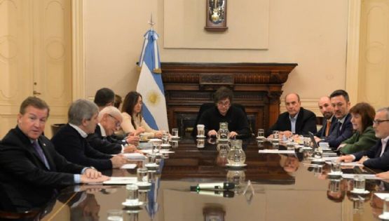 Tras el revés en Diputados, Milei tuvo una sorpresiva reunión de Gabinete 