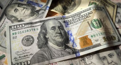 El dólar oficial retrocedió 3% esta semana y llegó a los $1.335