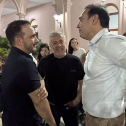 Milei perdió en Corrientes, pero Cornejo viajó a festejar con Valdés