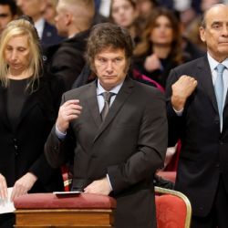 Milei convocó a una mesa de diálogo con los gobernadores