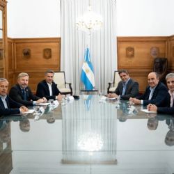 Cornejo participó de la primera reunión de la mesa de dialogo federal