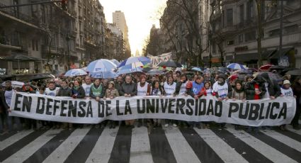 El desplome de los salarios expulsa a los profesores y desangra a la universidad pública argentina
