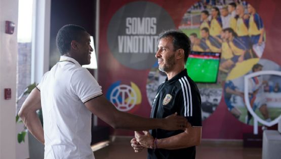 Venezuela echó a Batista después de quedar fuera del mundial