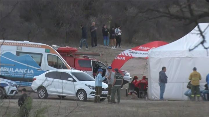 Encontraron los cuerpos Cristian Flank y su hijo de 3 años en el Dique El Cajón