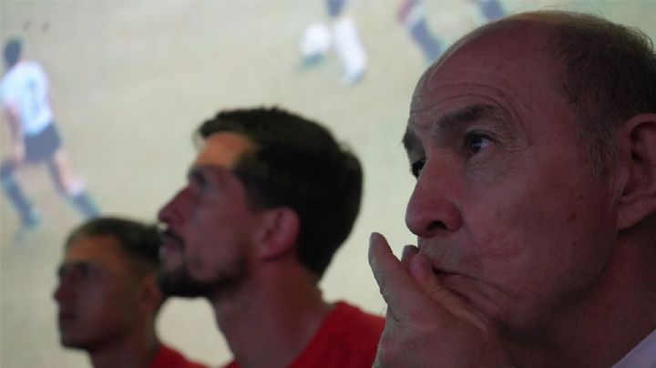 Bochini dice que en el Rojo están con un "bajón futbolístico"