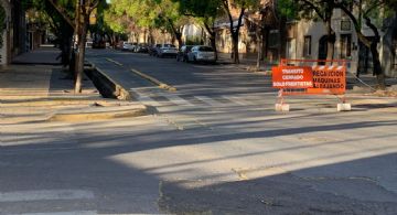 Sin planificación y sin aviso: la reparación de calles que genera un caos en la Ciudad