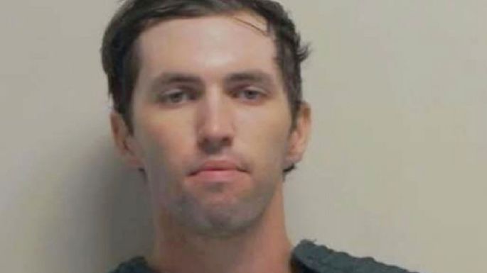 El padre del asesino de Charlie Kirk lo entregó a la policía