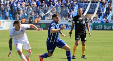 Godoy Cruz debió conformarse con el empate ante Barracas