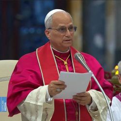 El papa León XIV firmó “Dilexi te”, su primer documento pontificio