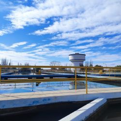 El Gobierno le inyecta $3.000 millones a Aysam para obras