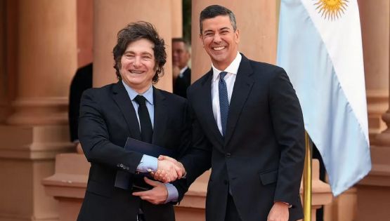 Milei viaja a Paraguay para reunirse con Santiago Peña