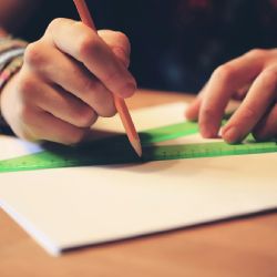 Escuchar también es educar