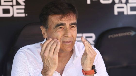 Gustavo Quinteros será el nuevo  DT de Independiente
