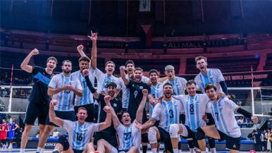 Foto iliustrativa de  Una sana costumbre: primero Argentina y segundo, Francia afuera