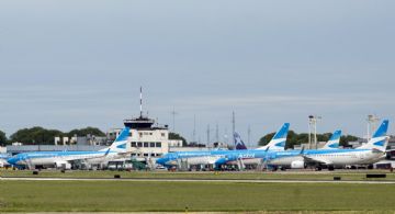 Una asamblea de pilotos afectará cerca de 60 vuelos de Aerolíneas 