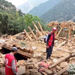 Ascienden a más de 1.100 los muertos por el terremoto en Afganistán