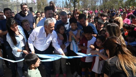 En medio de la crisis, Cornejo sale a presumir gestión