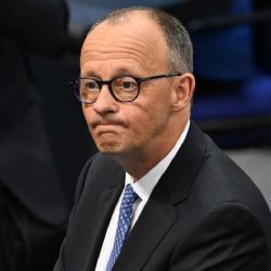 Alemania quiere darle U$S 11 al mes a los niños y jóvenes para que inviertan en la bolsa