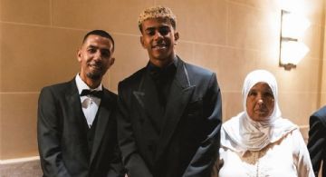 Estalló el padre de Lamine porque su hijo no ganó; Yamal felicitó a Dembelé