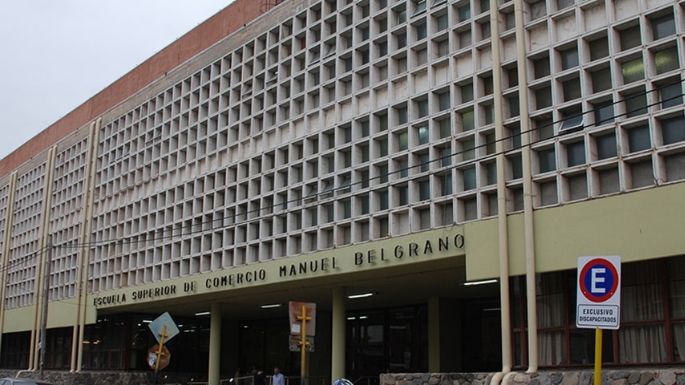 Va a juicio el joven que modificó con IA fotos de sus compañeras y las subió a sitios porno