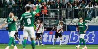 Maxi Salas anotó su primer gol de esta Libertadores... en River, fue el segundo porque antes había hecho uno con Racing. 