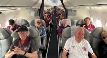 Lanús les pagó un viaje a sus hinchas mayores de 65 años y pudieron ver su pase a la semifinales de la Sudamericana