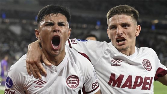 Lanús visita al "beneficiado" Universidad de Chile en la ida de semifinales