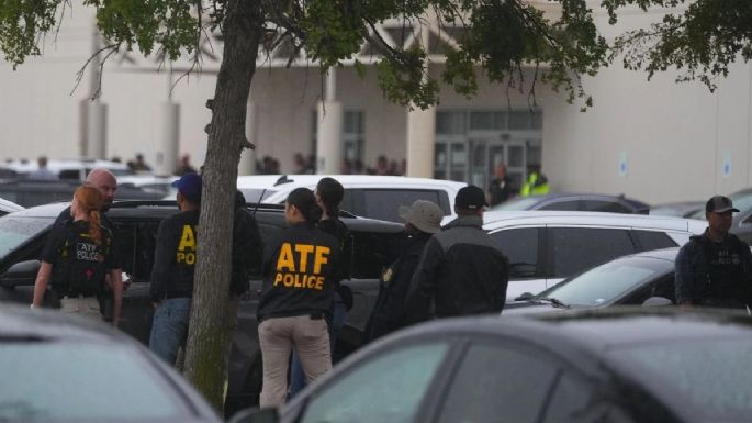 Tirador suicida disparó en un centro de inmigración