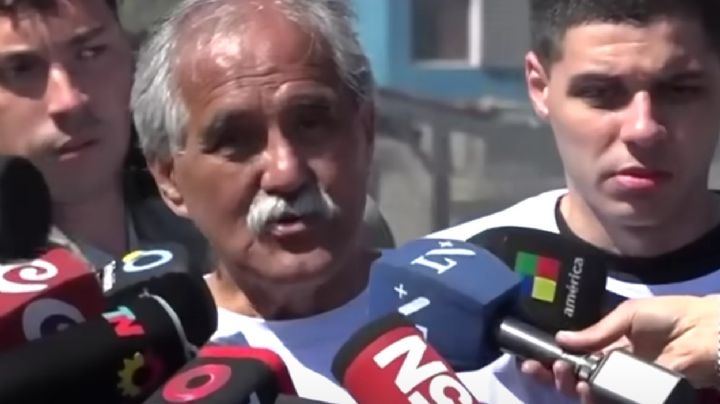 Con dolor, el abuelo de las jóvenes asesinadas apuntó Espinoza: “Se esconde detrás de la plaza” 