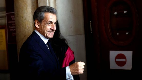 El expresidente Sarkozy fue condenado a cinco años por asociación ilícita