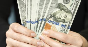 A la baja: el dólar perforó los $1.400